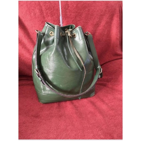 Louis Vuitton Green Epi Leather Noe GM - Picture 1 of 12